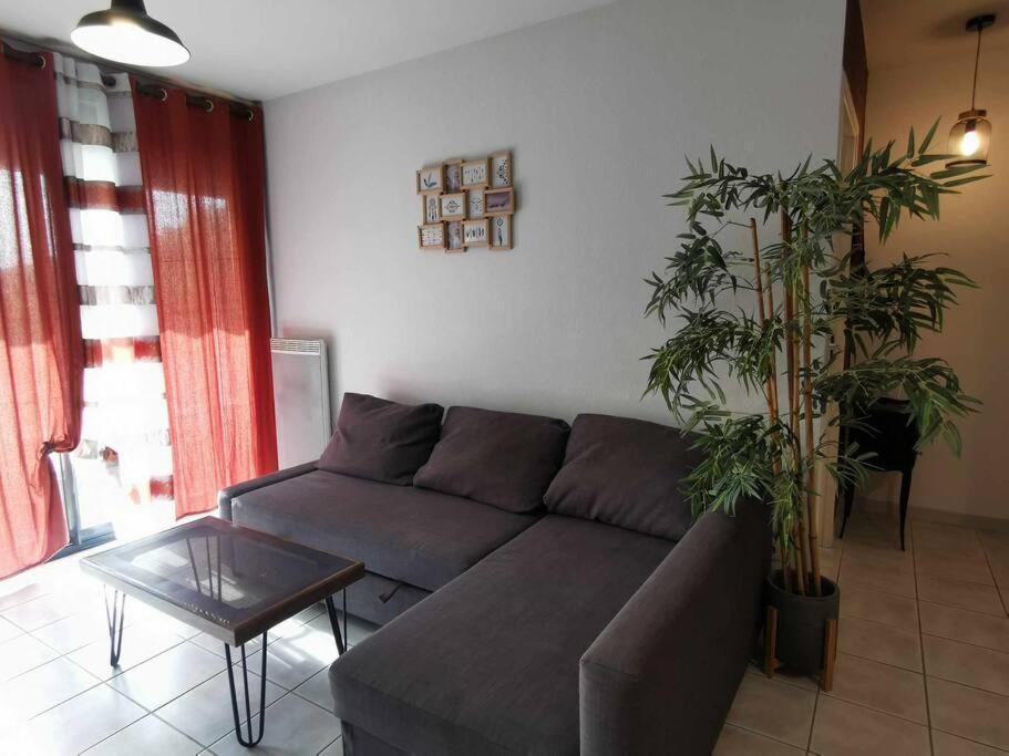 Le Mazette Yourhosthelper Narbonne Exteriör bild