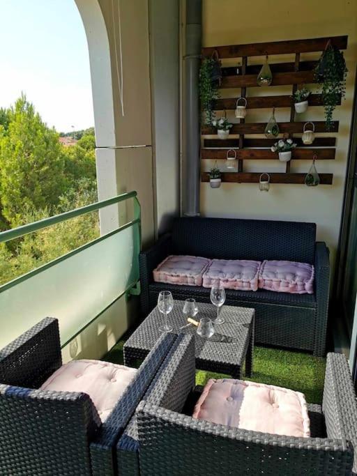 Le Mazette Yourhosthelper Narbonne Exteriör bild